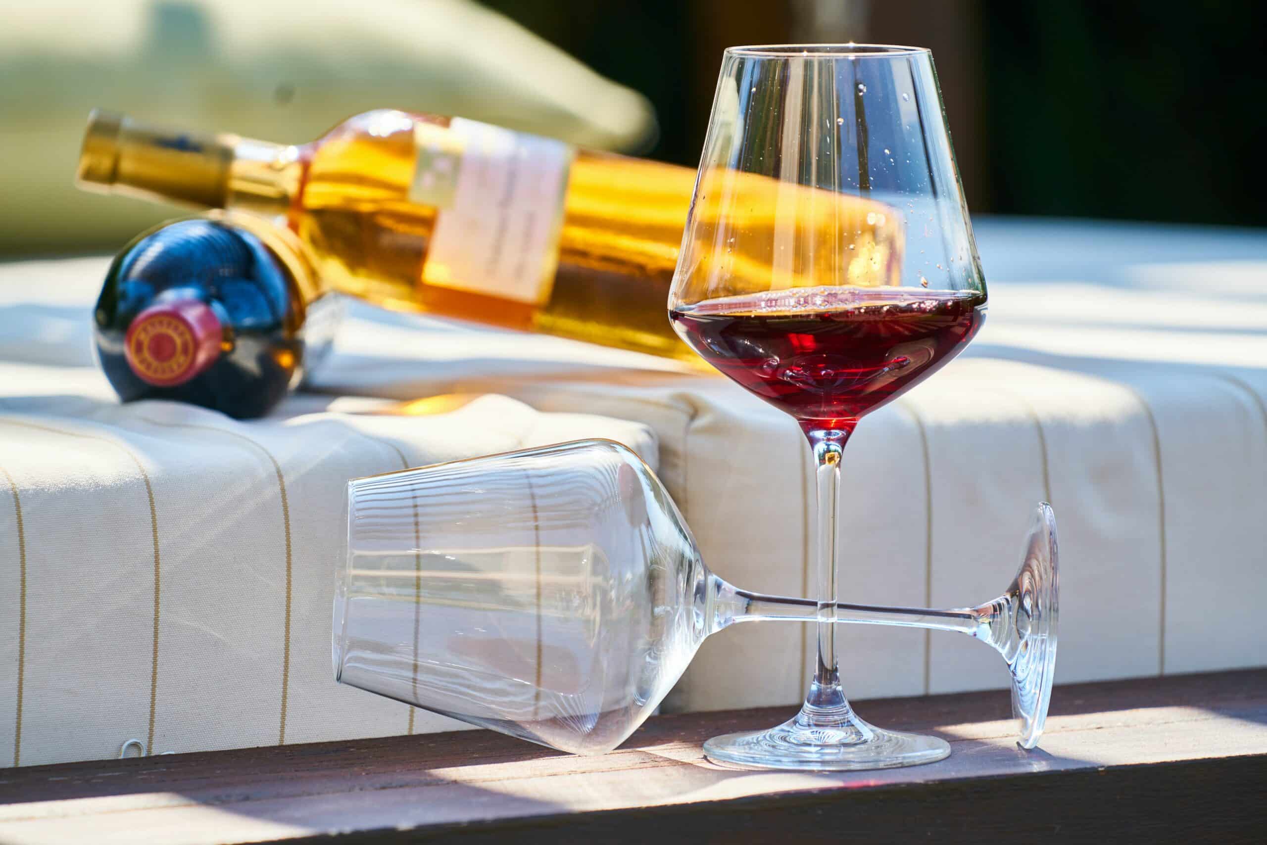 Køb din rødvine online hos Vin Med Mere